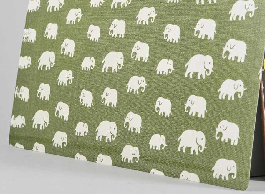 Bordstabletter, 6 + 4 st, Grön elefant, & Mirakel, Estrid Ericson